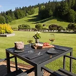 Domaine De Montagne - Frere Joseph 酒店 5*