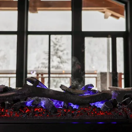 Domaine De Montagne - Frere Joseph Отель 4*