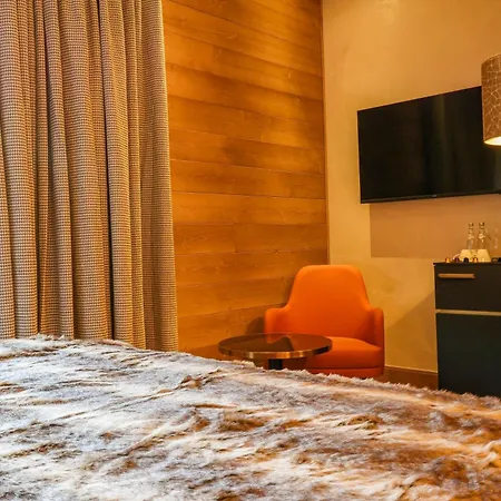 Domaine De Montagne - Frere Joseph Hotel