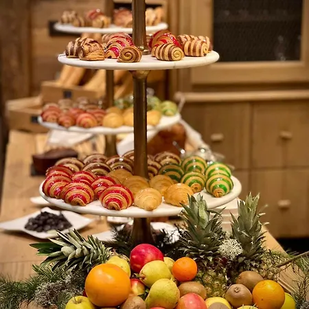 Domaine De Montagne - Frère Joseph Hotel