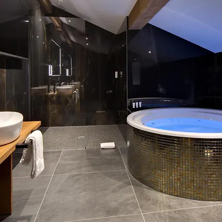 Hotel Domaine De Montagne - Frere Joseph Ventron