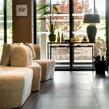 Domaine De Montagne - Frere Joseph 5* 旺特龙