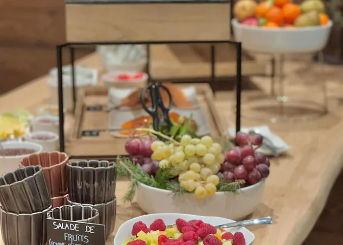 Domaine De Montagne - Frere Joseph Отель