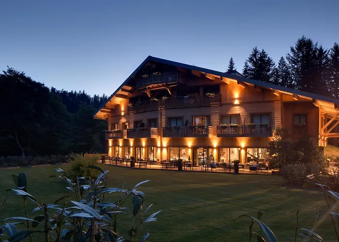 Hotel Domaine De Montagne - Frere Joseph 5*