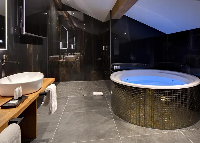 Отель Domaine De Montagne - Frere Joseph Вантрон