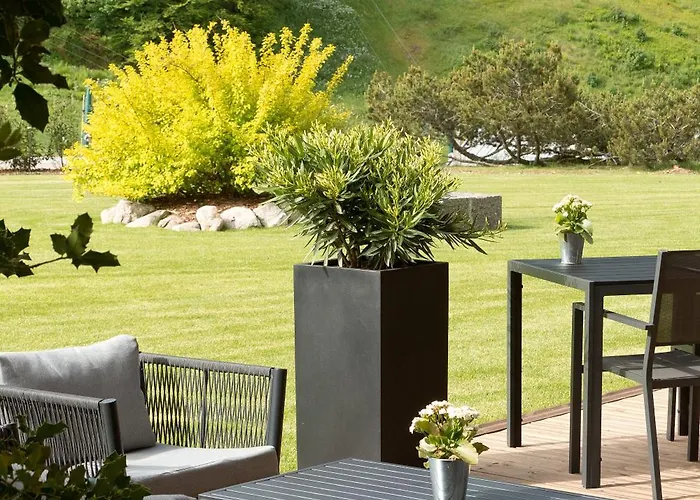 Domaine De Montagne - Frere Joseph Hotel